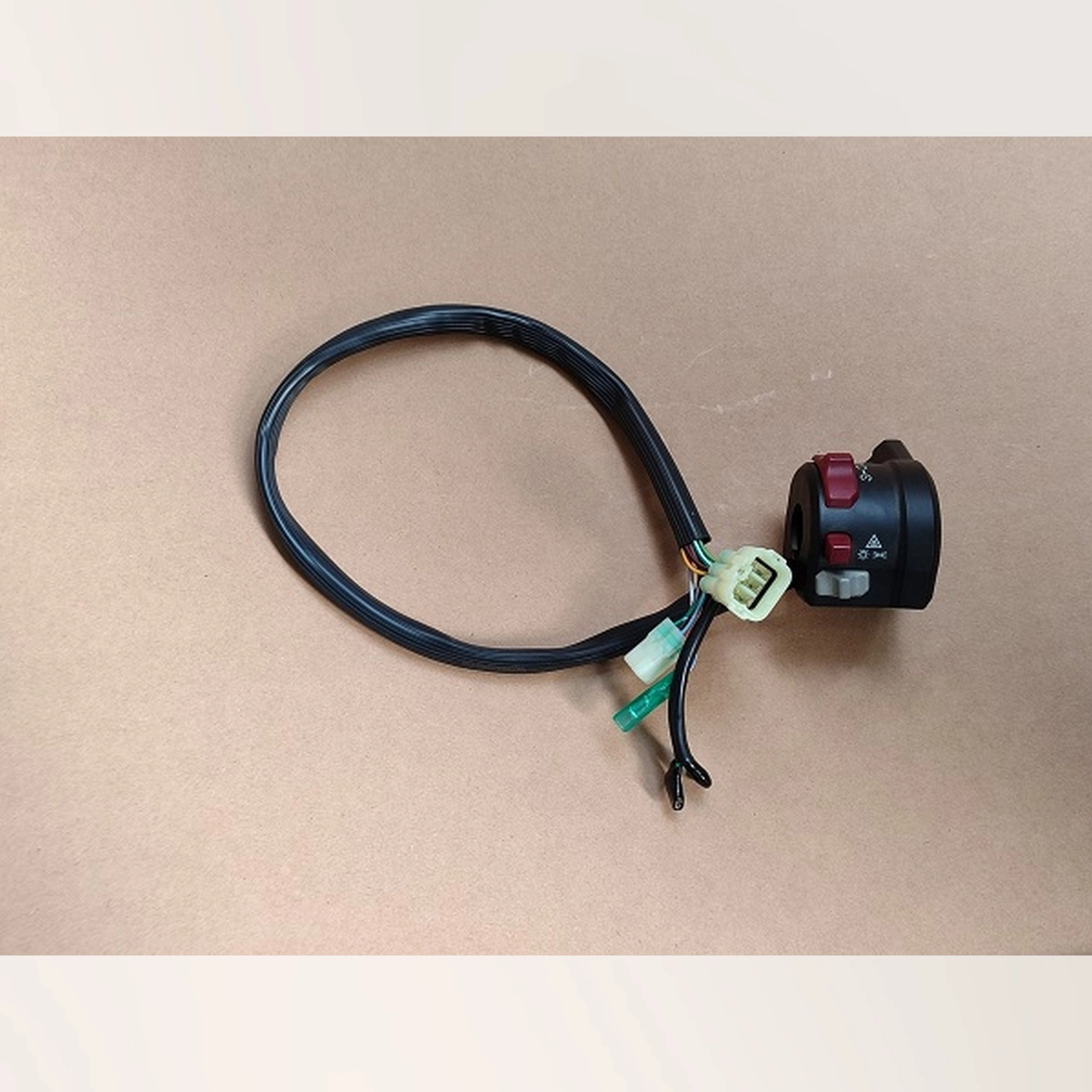 ARORA SK250-KV SAĞ KUMANDA PANELİ #SK250-KV- 011